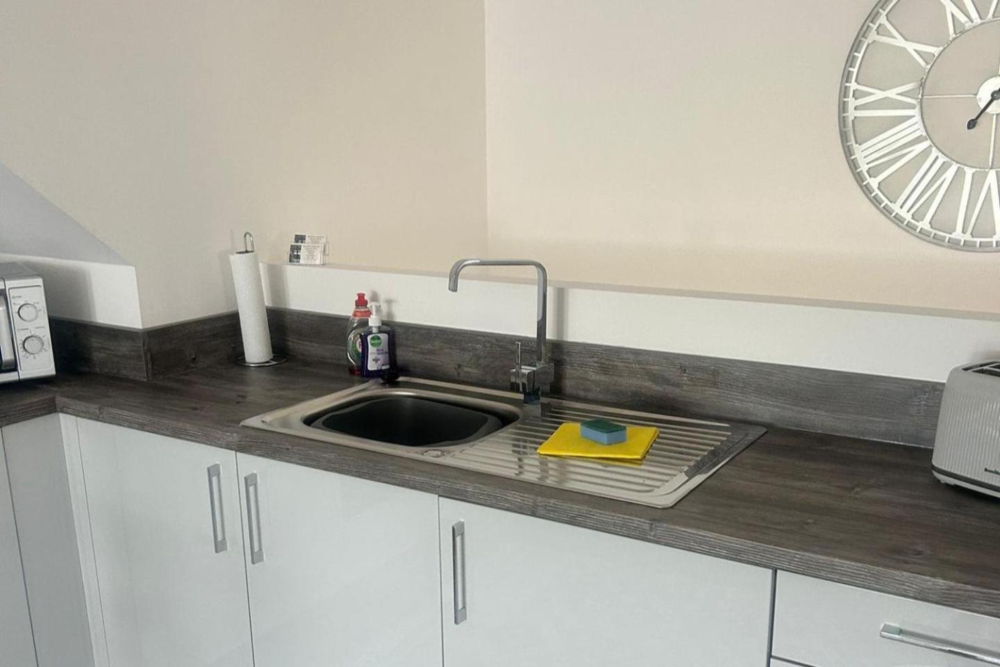 לארקהול Lanarkshire Apartment- Views- Sleeps 4- Balcony מראה חיצוני תמונה